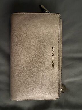Michael Kors Pebbled Taupe Leather Zip Around Wallet